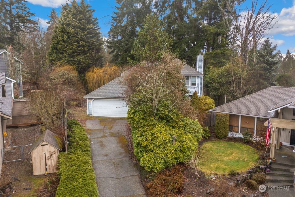 Photo of 14824 104th Avenue NE, Bothell, WA 98011 (MLS # 2037633)