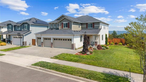Photo of 30180 60th Avenue S, Auburn, WA 98001 (MLS # 2585816)