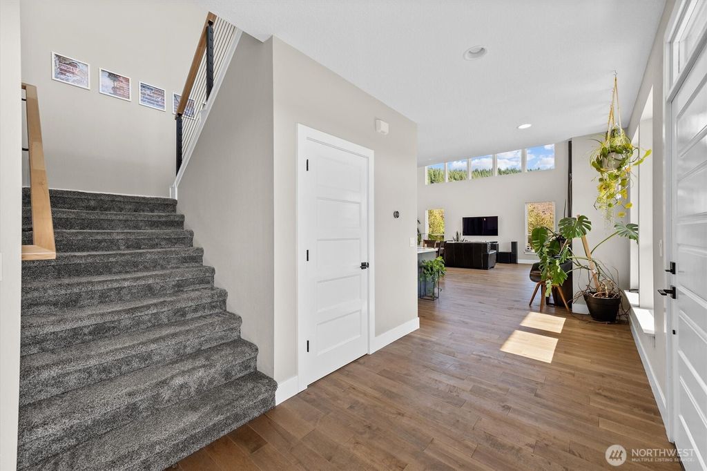 Photo of 109 Stewart Spur 1 Spur, Kelso, WA 98626 (MLS # 2437549)