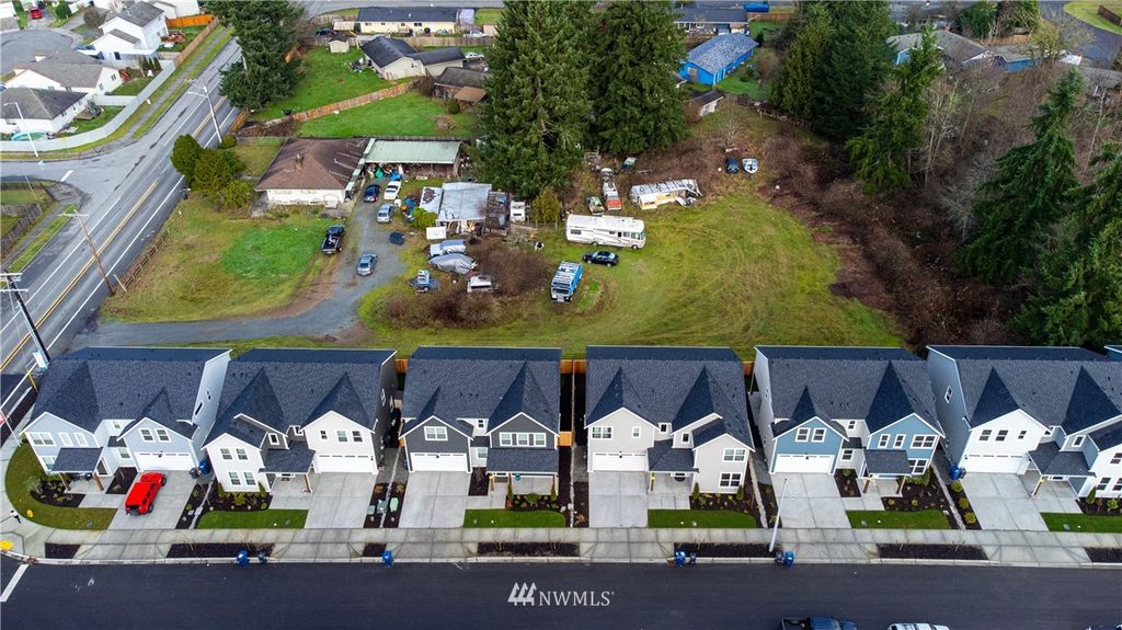 Photo of 12527 51st Avenue NE, Marysville, WA 98271 (MLS # 1877365)