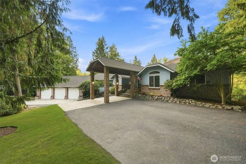 Photo of 21058 Estate Drive, Mount Vernon, WA 98274 (MLS # 2571653)