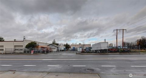 809 W Main Street Auburn WA 98001