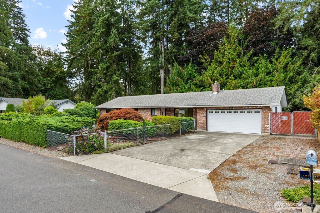 Photo of 2515 25th Loop SE, Lacey, WA 98503 (MLS # 2447047)