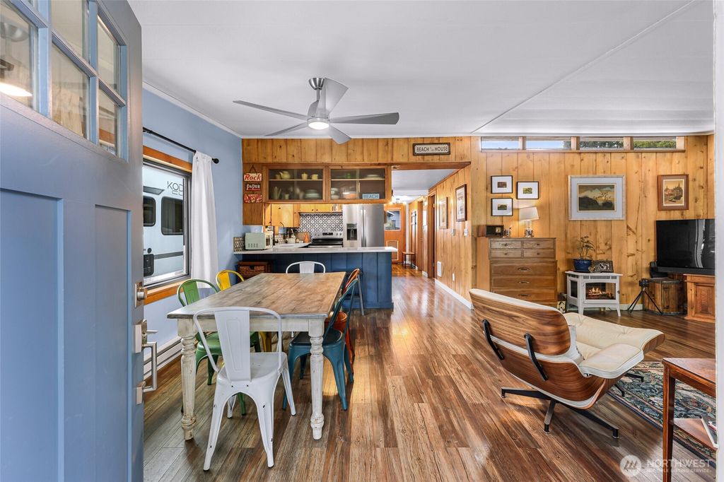 Photo of 5013 Cedar Street, Blaine, WA 98230 (MLS # 2511720)