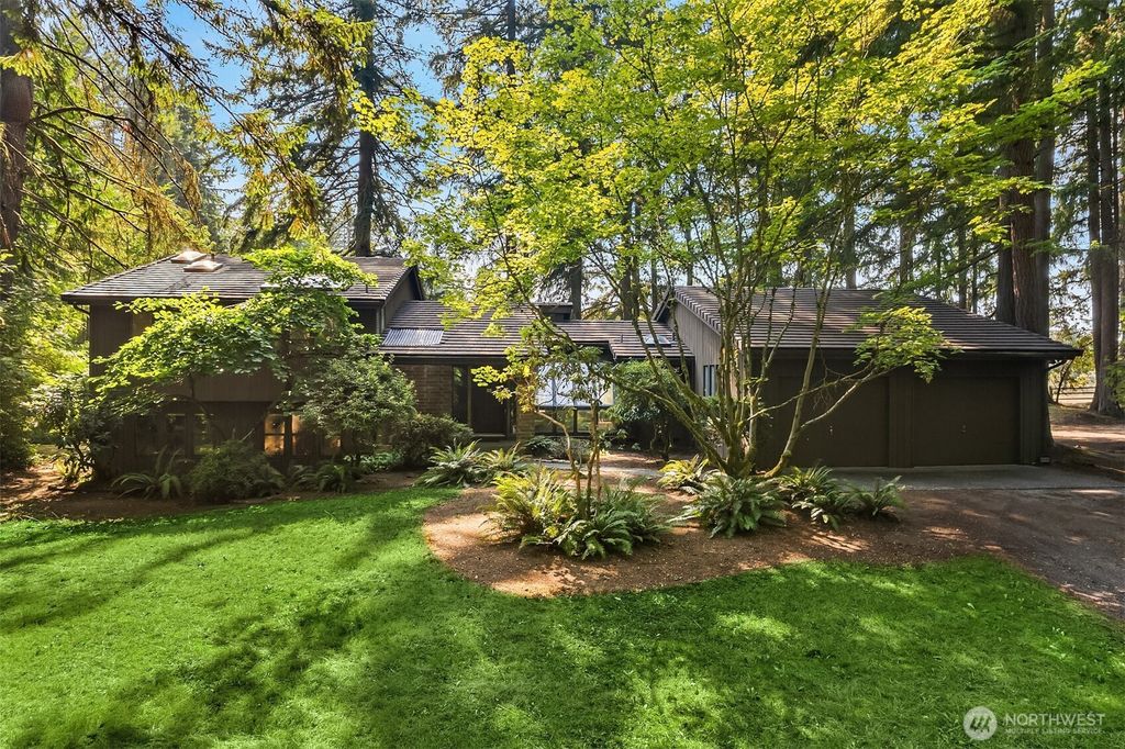 Photo of 4620 156th Street SE, Bothell, WA 98012 (MLS # 2425610)