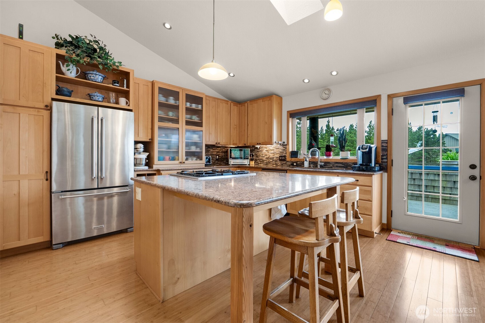 402 SW 17th
