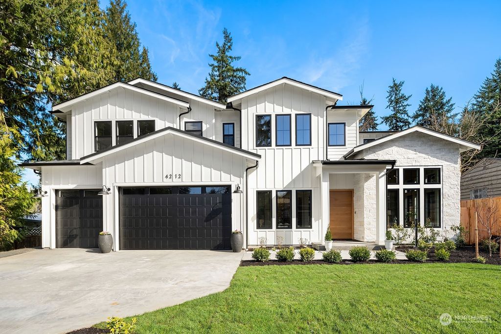 Photo of 4212 146th Avenue SE, Bellevue, WA 98006 (MLS # 2209731)