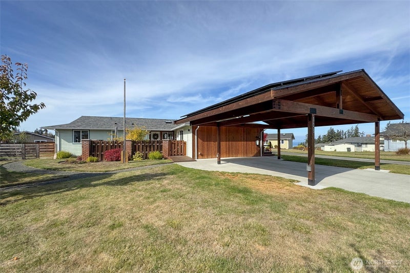 808 S Golf Course Road