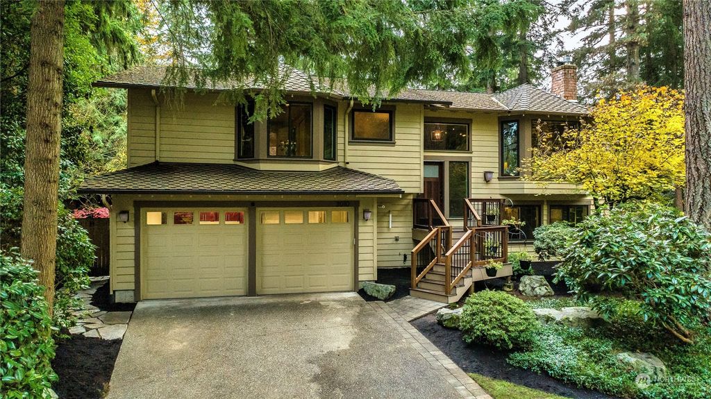 Photo of 3010 147th Place SE, Mill Creek, WA 98012 (MLS # 2309489)