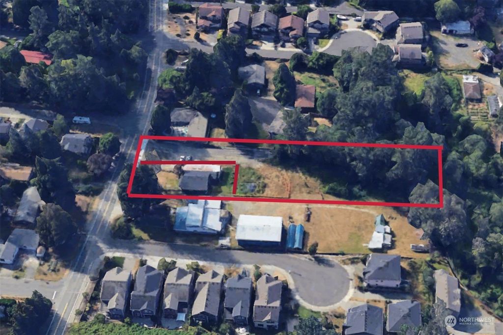 Photo of 20101 75th Avenue NE, Kenmore, WA 98028 (MLS # 2041429)