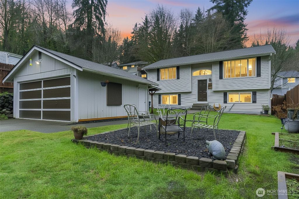 Photo of 60 NE Lorrain Court, Belfair, WA 98528 (MLS # 2476543)