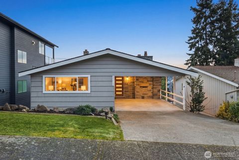 Photo of 3232 26th Avenue W, Seattle, WA 98199 (MLS # 2483640)