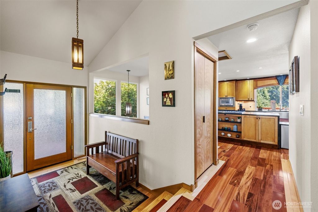 Photo of 4609 144th Place SE, Bellevue, WA 98006 (MLS # 2437681)