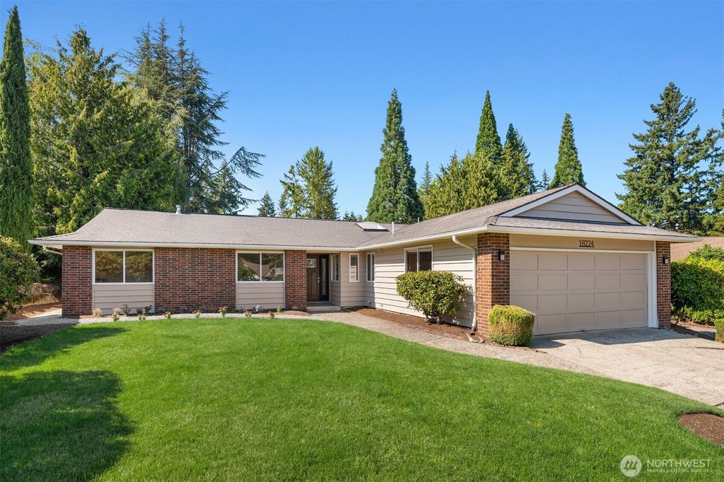 Photo of 18224 NE 27th Street, Redmond, WA 98052 (MLS # 2409640)