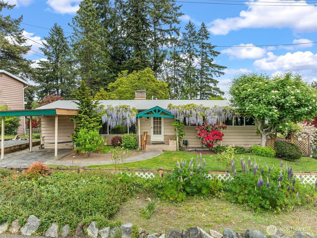 Photo of 24117 77th Place W, Edmonds, WA 98026 (MLS # 2375668)