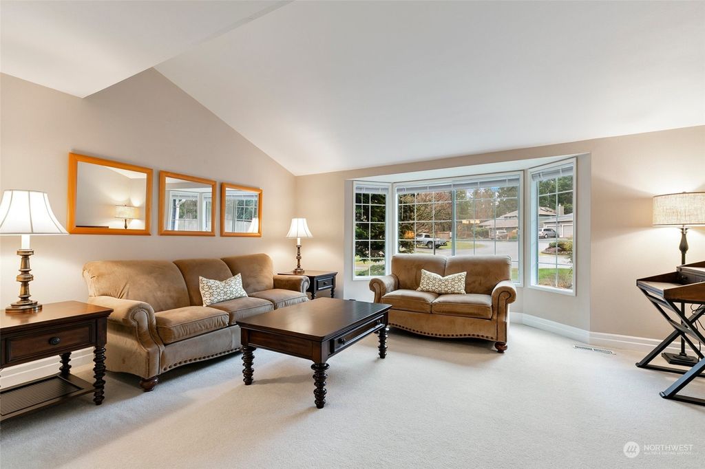 Photo of 11546 SE 323rd Place, Auburn, WA 98092 (MLS # 2209205)