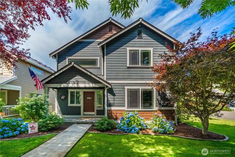 Photo of 1917 28th Avenue Ct SW, Puyallup, WA 98373 (MLS # 2551900)