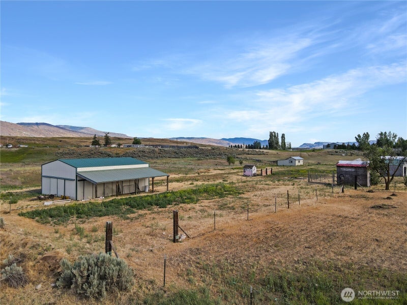 232 Greenacres Road