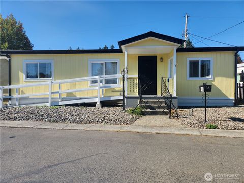 Photo of 930 Trosper Road SW #130, Tumwater, WA 98512 (MLS # 2434793)