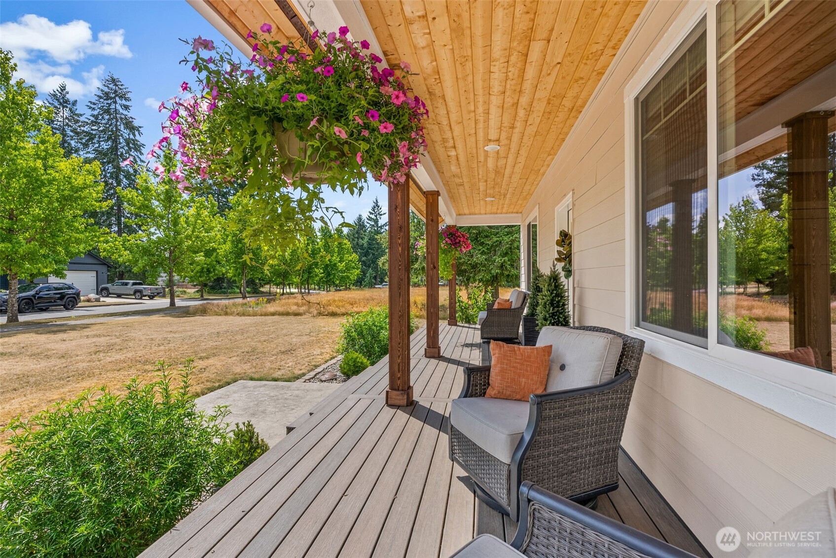 119 Redwood Lane