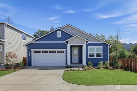 Photo of 601 Barquist Lane N, Enumclaw, WA 98022 (MLS # 2570303)