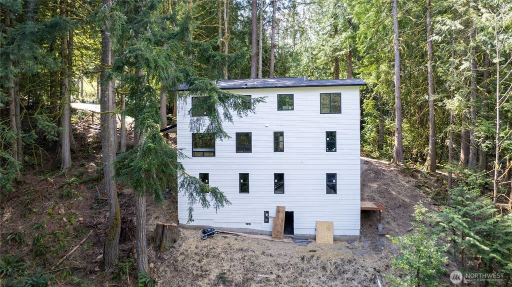 Photo of 7 Maple Court, Bellingham, WA 98229 (MLS # 2511383)