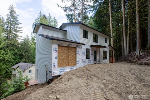 Photo of 7 Maple Court, Bellingham, WA 98229 (MLS # 2511383)