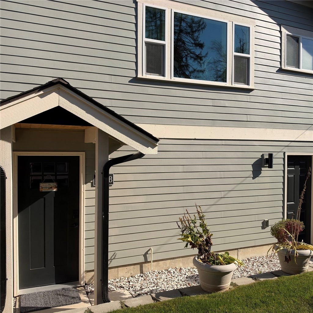 Photo of 1905 S Ash Street #B, Tacoma, WA 98405 (MLS # 2597558)