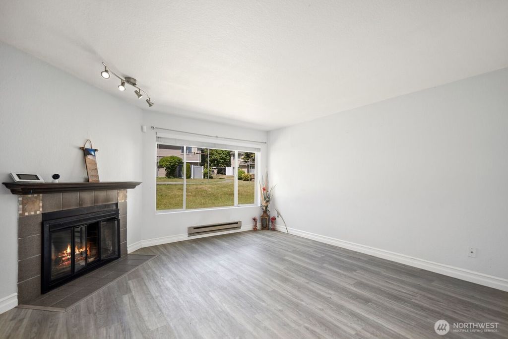 Photo of 2100 S 336th Street #G3, Federal Way, WA 98003 (MLS # 2538240)