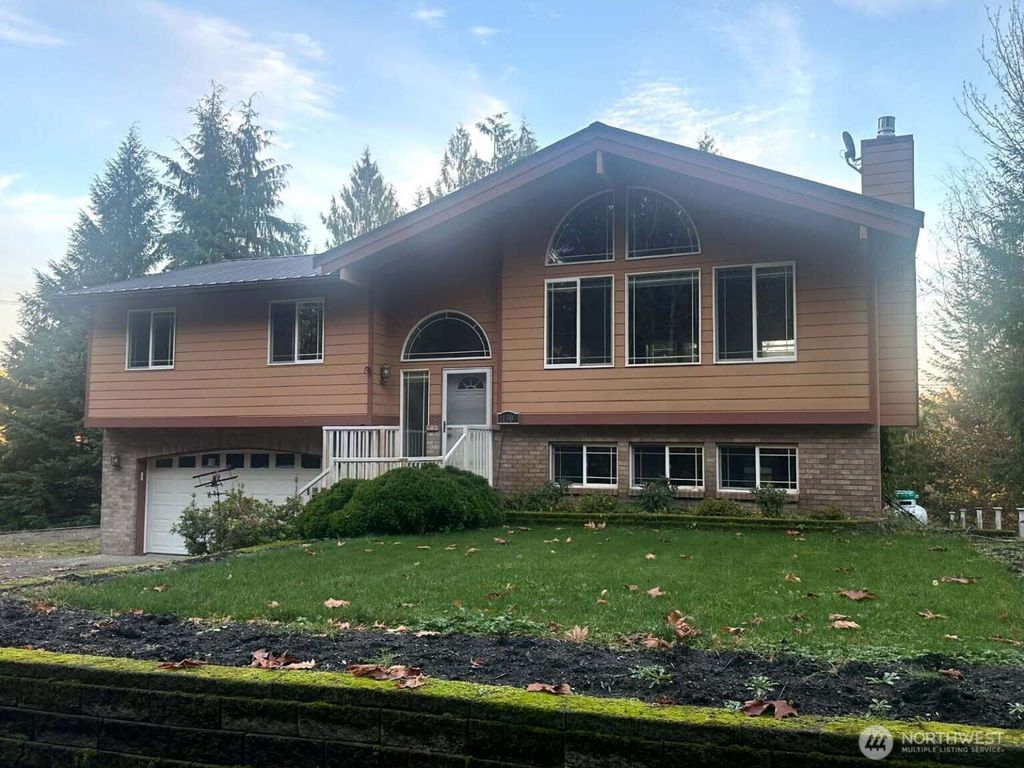 Photo of 11309 127th Ave NE, Lake Stevens, WA 98258 (MLS # 2455093)