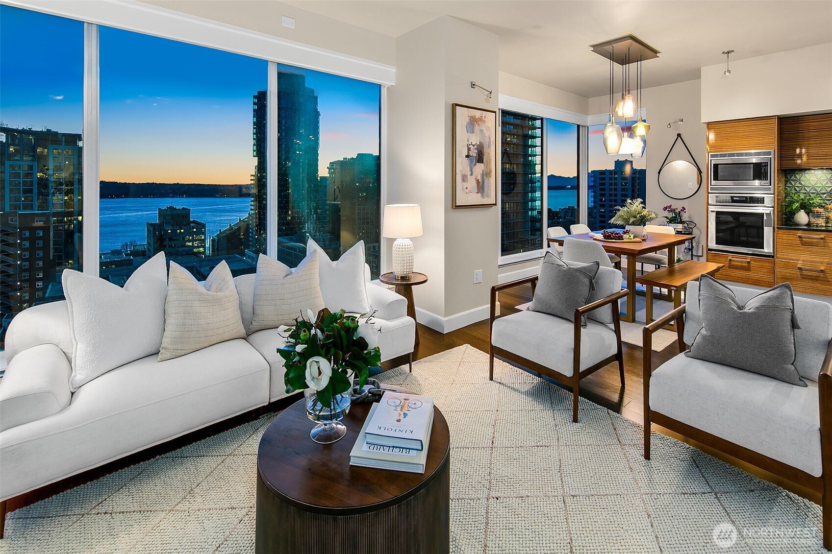 1920 4th Avenue 2104