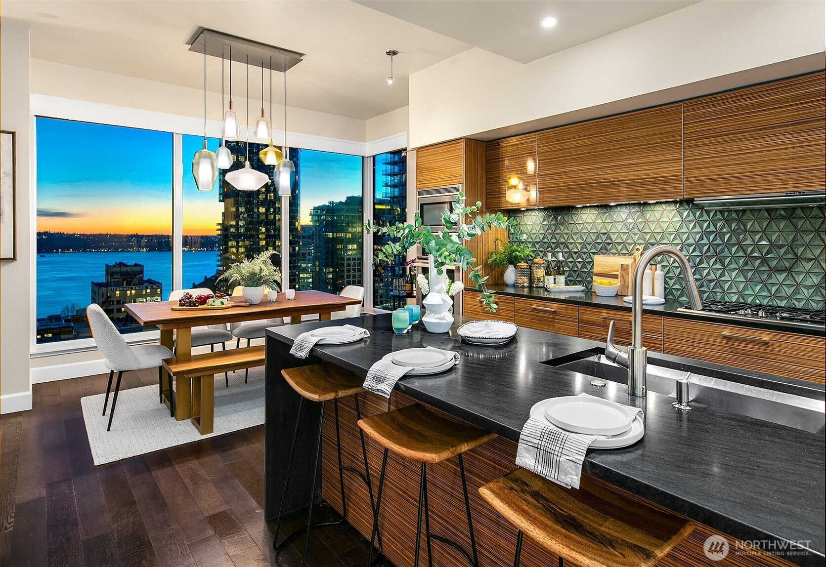 1920 4th Avenue 2104