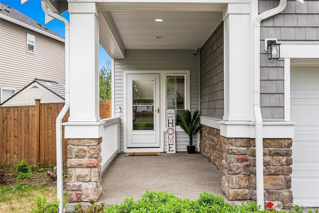 Photo of 1320 125th Street SE, Everett, WA 98208 (MLS # 2513924)