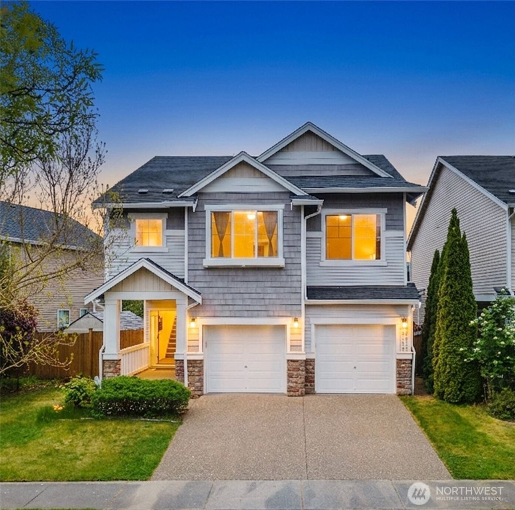 Photo of 1320 125th Street SE, Everett, WA 98208 (MLS # 2513924)