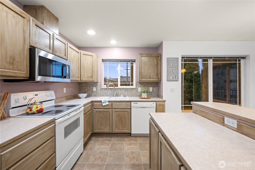 Photo of 10025 9th Avenue W #D201, Everett, WA 98204 (MLS # 2489790)