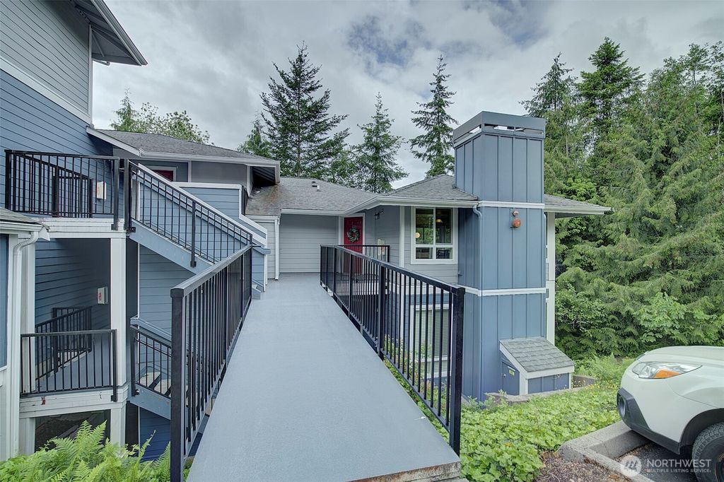 Photo of 12019 NE 204TH Place #D303, Bothell, WA 98011 (MLS # 2379583)