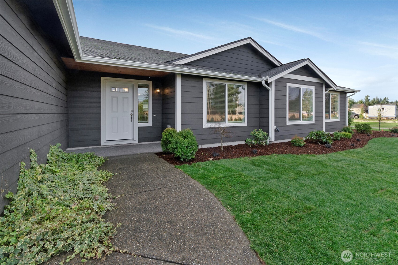 3735 37th Avenue Ct E