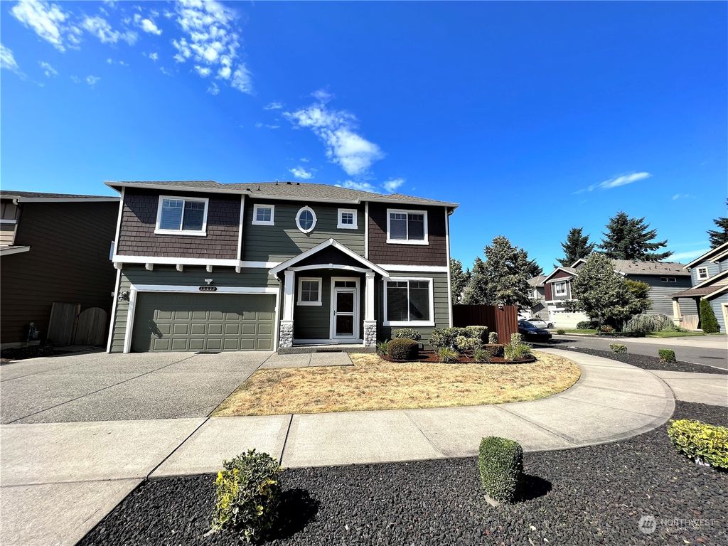 Photo of 19520 SE 270th Place, Covington, WA 98042 (MLS # 2137765)