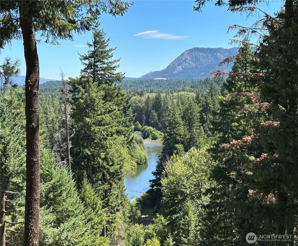 Photo of 71 Pecon Valley Place, Cle Elum, WA 98922 (MLS # 2512557)