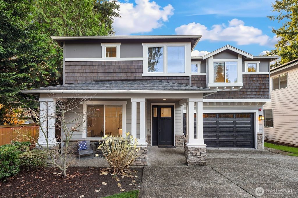 Photo of 6555 125th Avenue NE, Kirkland, WA 98033 (MLS # 2453752)