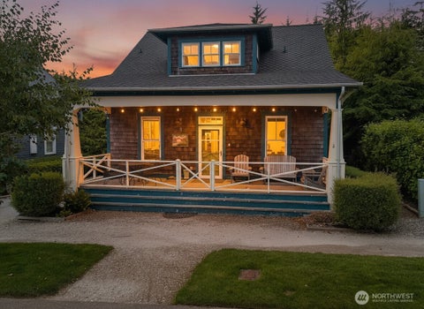 Photo of 251 Meriweather Street, Pacific Beach, WA 98571 (MLS # 2421749)