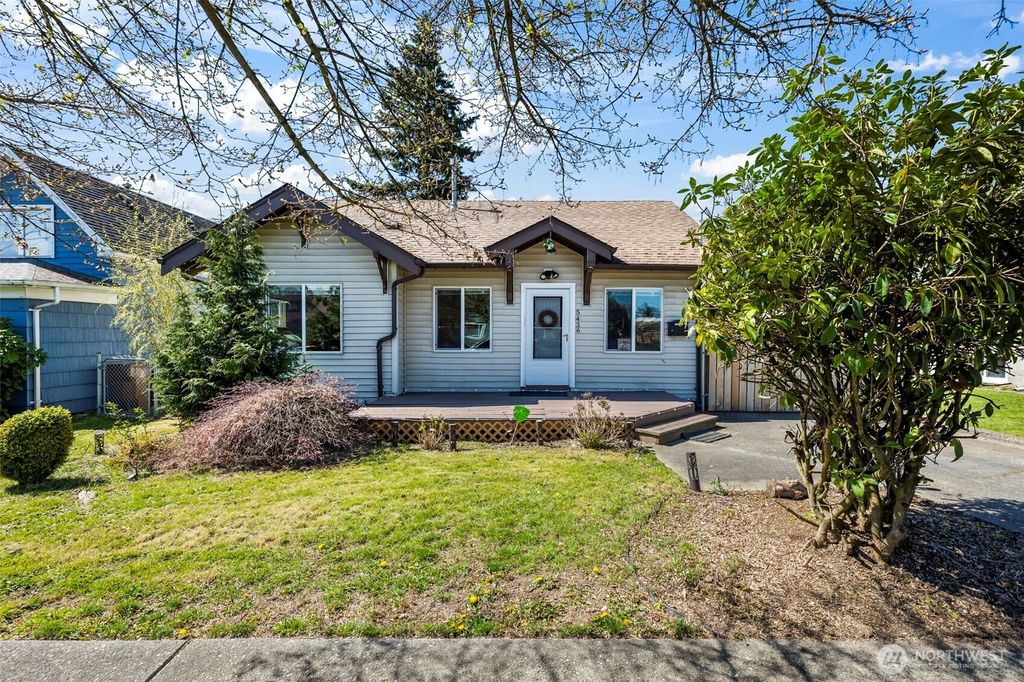 Photo of 5436 S Thompson Avenue, Tacoma, WA 98408 (MLS # 2503270)
