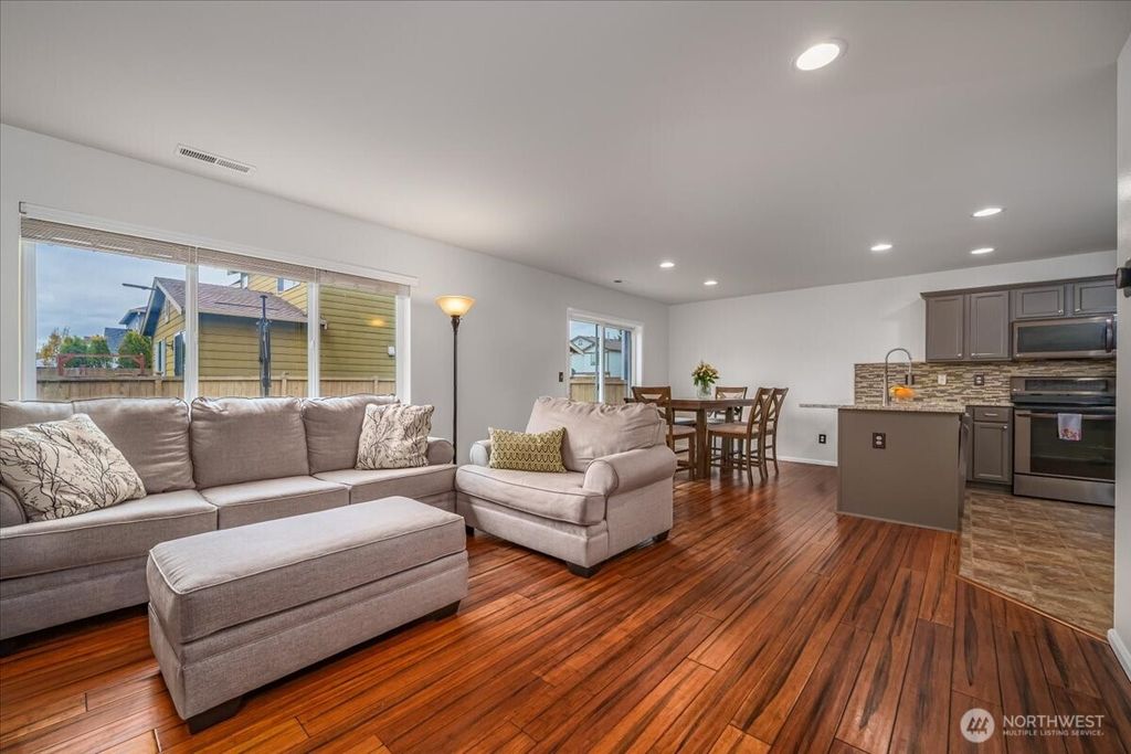 Photo of 26231 241st Place SE, Maple Valley, WA 98038 (MLS # 2347390)