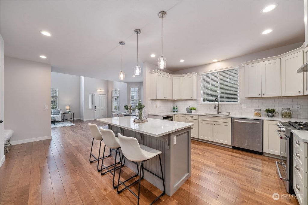 Photo of 6790 161ST Avenue SE #A, Bellevue, WA 98006 (MLS # 2059124)