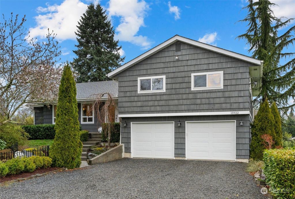 Photo of 15922 95th Avenue SE, Snohomish, WA 98296 (MLS # 2050106)