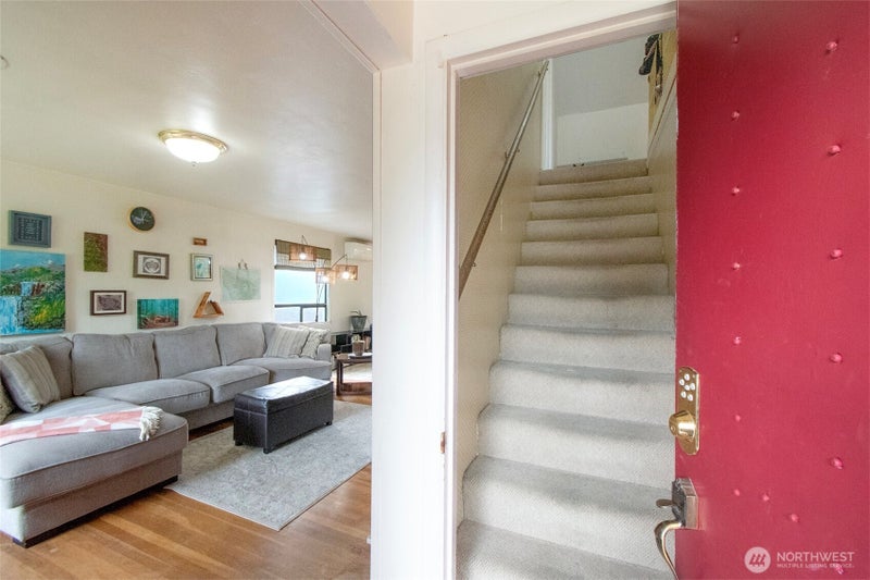 519 W 15th Street