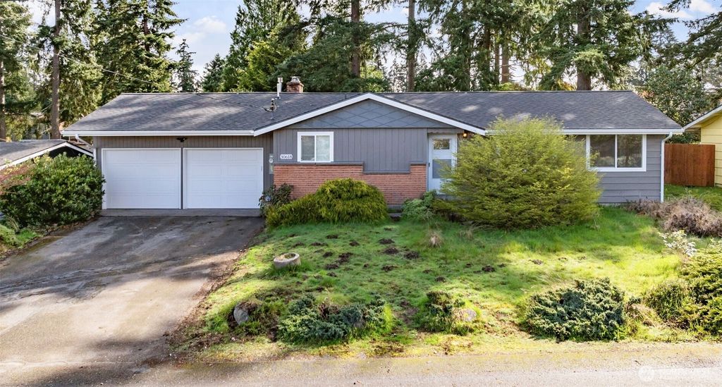 Photo of 30618 8th Avenue S, Federal Way, WA 98003 (MLS # 2344795)