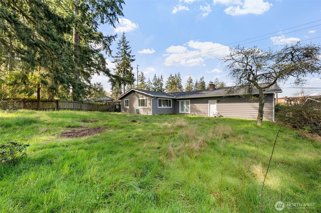 Photo of 30618 8th Avenue S, Federal Way, WA 98003 (MLS # 2344795)