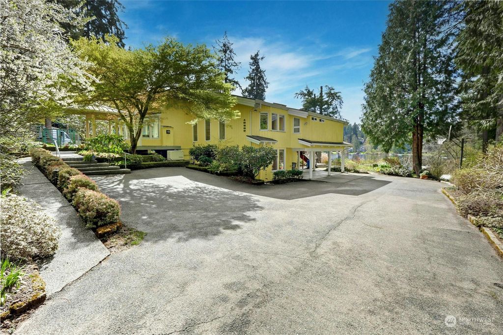 Photo of 18209 167th Ave NE, Woodinville, WA 98072 (MLS # 2221307)