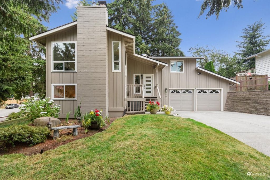 Photo of 4812 102nd Place SW, Mukilteo, WA 98275 (MLS # 1980022)